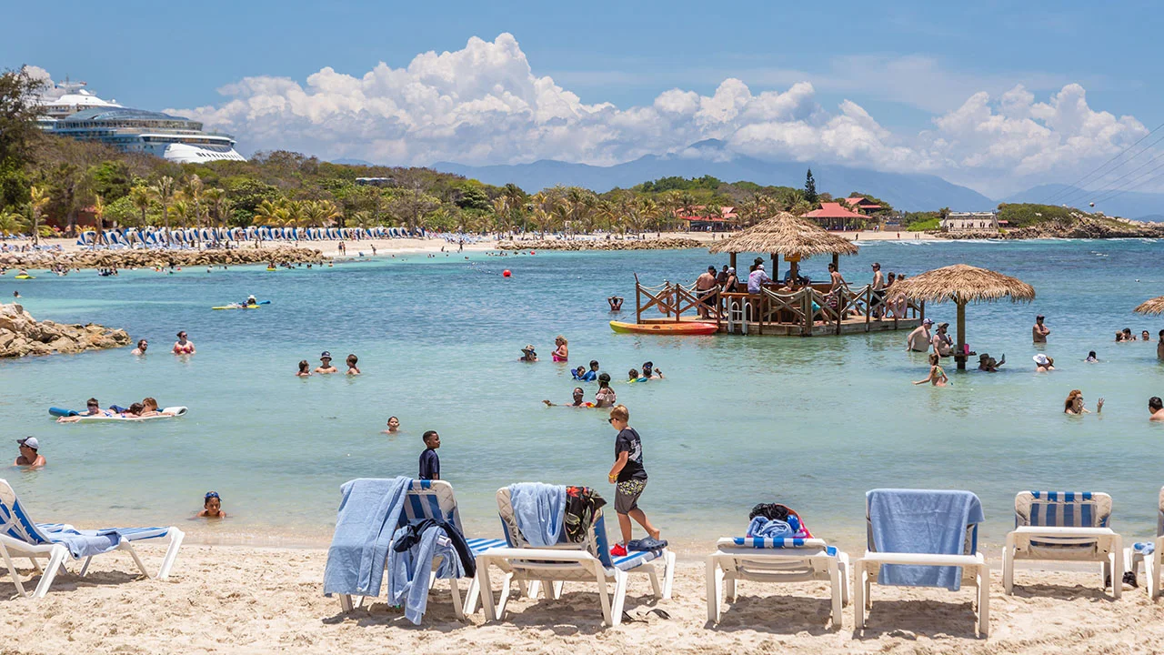 Haití es uno de los pocos países donde puedes disfrutar de hermosas playas todo el año, sin importar la estación.