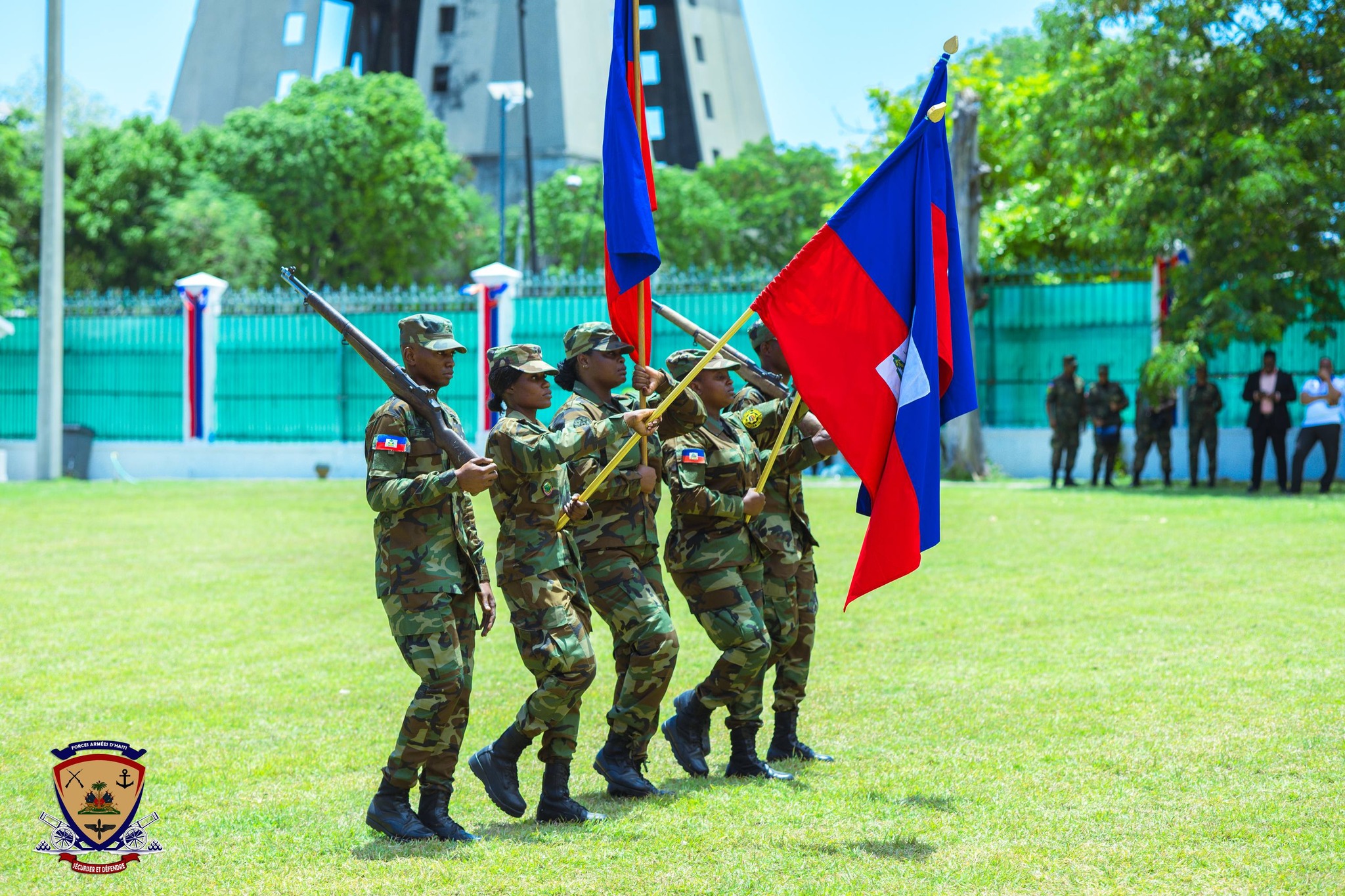 Les Forces Armées d’Haïti FADH Les Forces Armées d’Haïti FADH