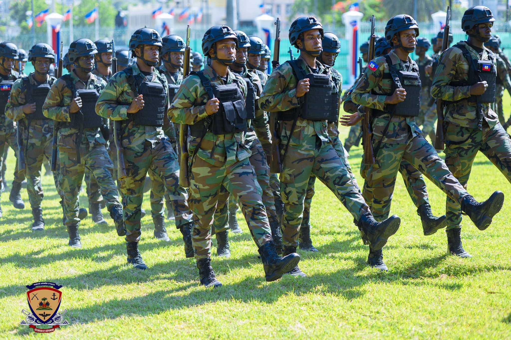 Les Forces Armées d’Haïti FADH Les Forces Armées d’Haïti FADH