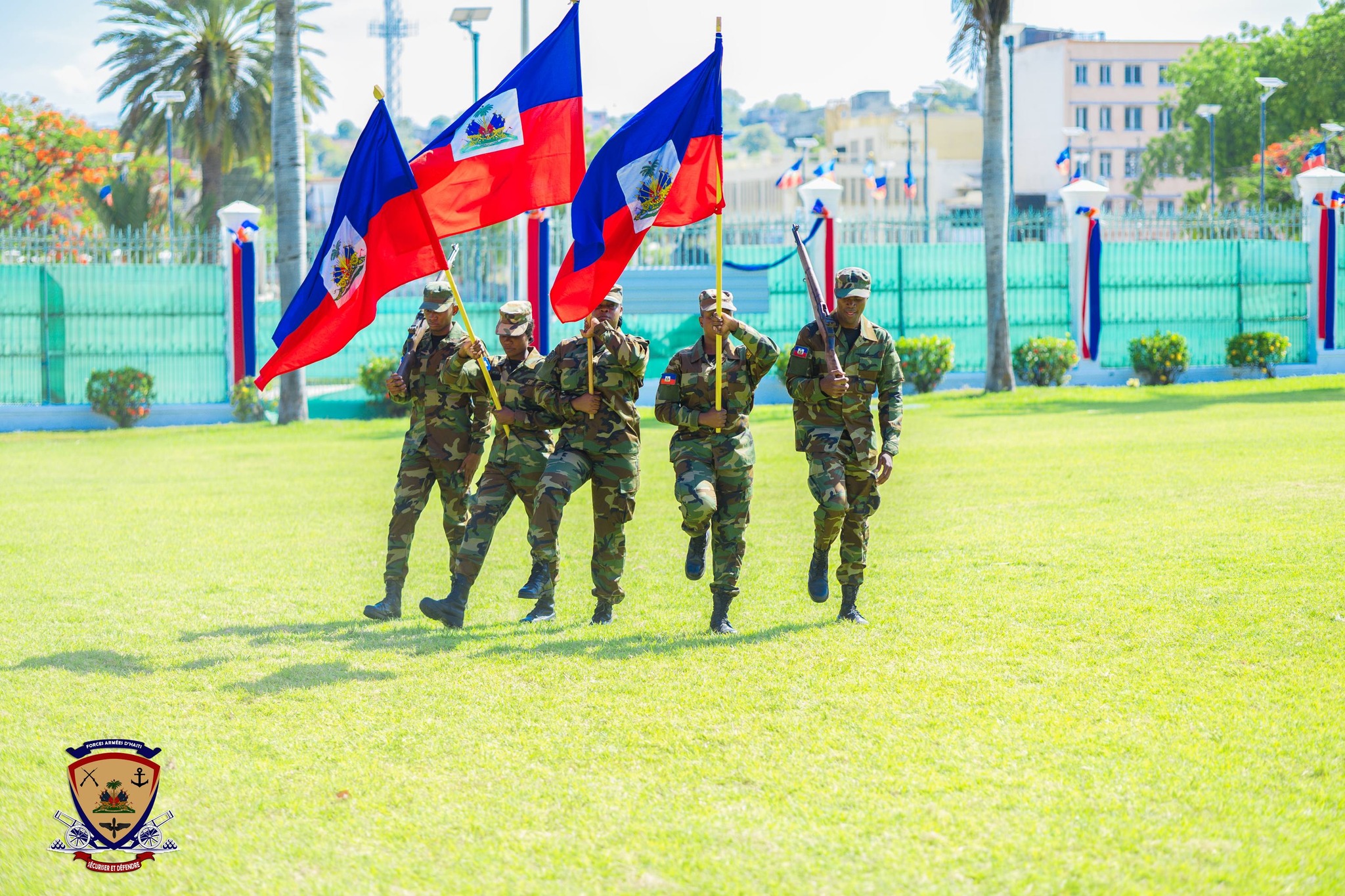 Les Forces Armées d’Haïti FADH Les Forces Armées d’Haïti FADH