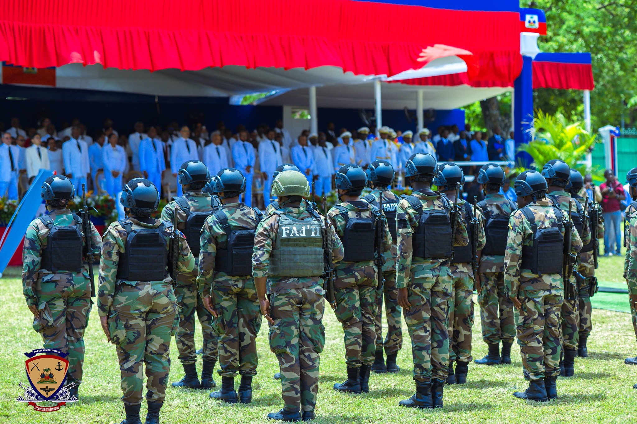 Les Forces Armées d’Haïti FADH Les Forces Armées d’Haïti FADH